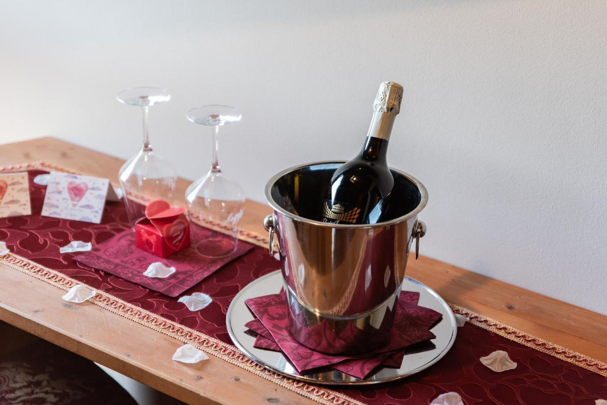 蒙特拉格公寓酒店 特尔纳特 外观 照片