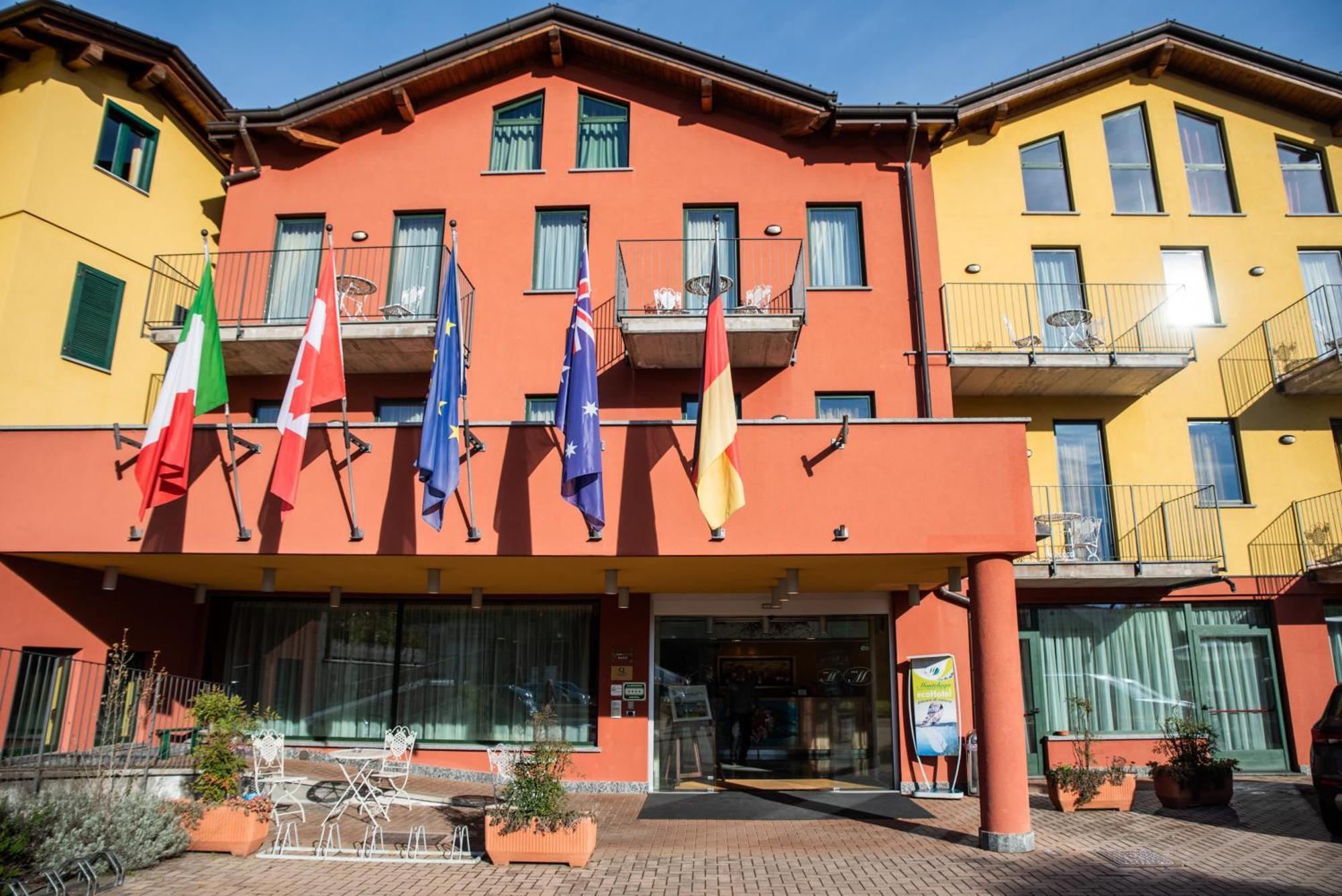 蒙特拉格公寓酒店 特尔纳特 外观 照片